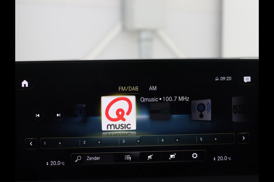 Mercedes-Benz A-Klasse 180 Business Solution AMG | Apple Carplay | LED | Navigatie | Stoelverwarming |