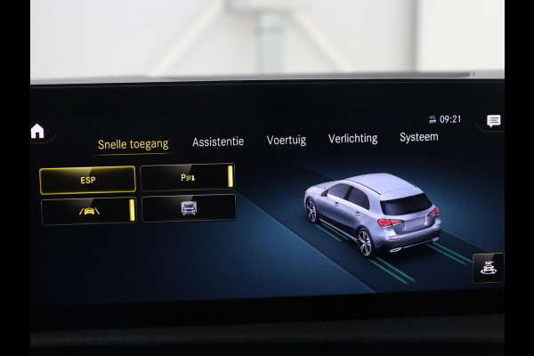 Mercedes-Benz A-Klasse 180 Business Solution AMG | Apple Carplay | LED | Navigatie | Stoelverwarming |