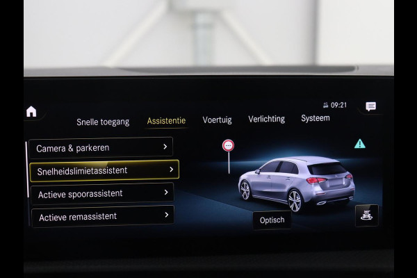 Mercedes-Benz A-Klasse 180 Business Solution AMG | Apple Carplay | LED | Navigatie | Stoelverwarming |