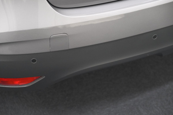 Renault Scénic TCe 140 EDC Intens | Trekhaak | Camera | Head-Up Display | Dodehoekdetectie