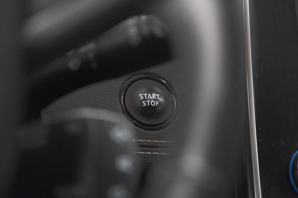 Renault Scénic TCe 140 EDC Intens | Trekhaak | Camera | Head-Up Display | Dodehoekdetectie