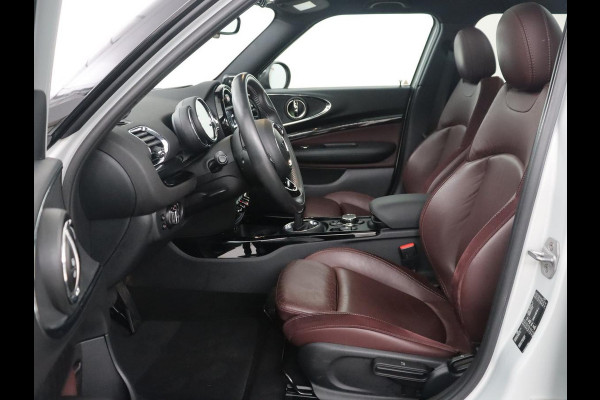 MINI Clubman 1.5 Cooper Business Edition Pano.Dak | Automaat | Apple Carplay | LED | Navigatie | Stoelverwarming |