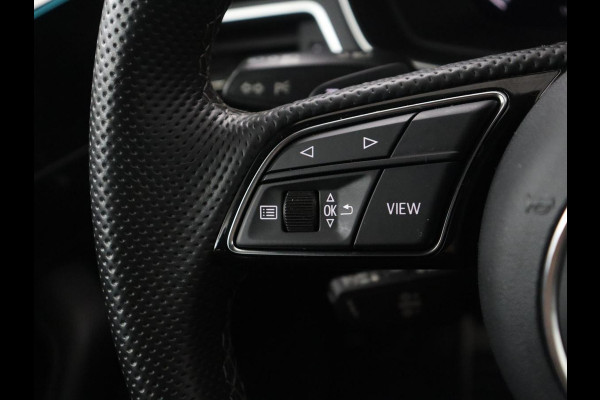 Audi A4 Avant 35 TFSI S edition Competition | S-Line | Stoelverwarming | LED | Camera | Navigatie |