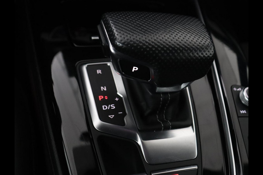 Audi A4 Avant 35 TFSI S edition Competition | S-Line | Stoelverwarming | LED | Camera | Navigatie |
