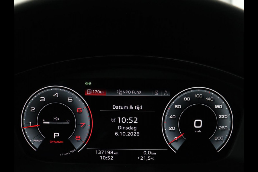 Audi A4 Avant 35 TFSI S edition Competition | S-Line | Stoelverwarming | LED | Camera | Navigatie |