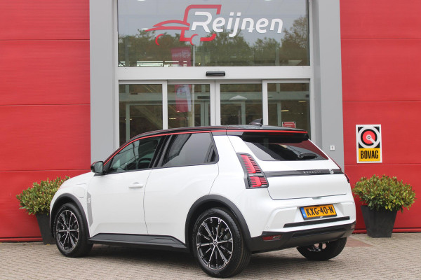 Renault 5 COMFORT RANGE ICONIC CINQ 52 kWh *NIEUWE AUTO!* | PACK WINTER: (ELEKTRISCH VERWARMBARE VOORSTOELEN/ELEKTRISCH VERWARMBAAR STUURWIEL, BESTUURDERSSTOEL MET ELEKTRISCH VERSTELBARE LENDESTEUN, IN HOOGTE VERSTELBARE PASSAGIERSSTOEL) | DAKLIJST ROUGE | PACK PARKING: (FULL EASY PARKING ASSIST MET PARKEERSENSOREN AAN VOOR- EN ZIJKANT) | ADAPTIVE CRUISE CONTROL | AUTOMATISCH INPARKEREN | FULL LED KOPLAMPEN MET MICRO OPTICS EN FRANSE FLAG | FLANK GUARD PROTECTION MAKKELIJK INPARKEREN MET VISUELE EN AKOESTISCHE SIGNALEN | 18" LICHTMETALEN VELGEN "CHRONO" | TWO TONE CARROSSERIEKLE