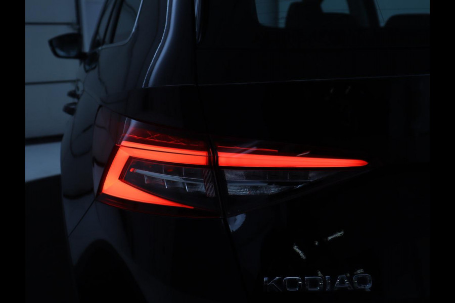 Škoda Kodiaq 1.5 TSI Limited Business Edition 7p. | Pano.Dak | Camera | Stoelverwarming | Apple Carplay | Canton Sound |