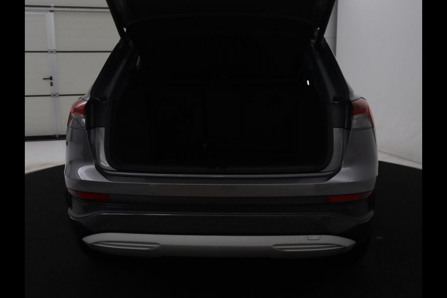 Audi Q4 e-tron 45 quattro Advanced edition 77 kWh | SOH 94,8% | Apple Carplay | Navigatie | Parkeerhulp | LED |