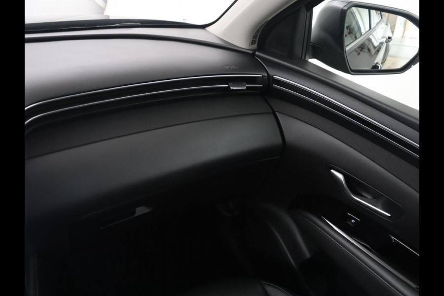 Hyundai Tucson 1.6 T-GDI PHEV Premium 4WD | SOH 96,7% | Trekhaak | LED | Stoelverwarming/ventilatie | Camera |