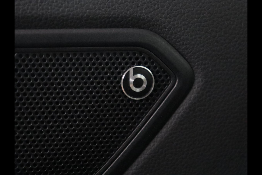 Seat Tarraco 1.5 TSI FR Business Intense | Trekhaak | Camera | LED | Apple Carplay | Beats Audio |