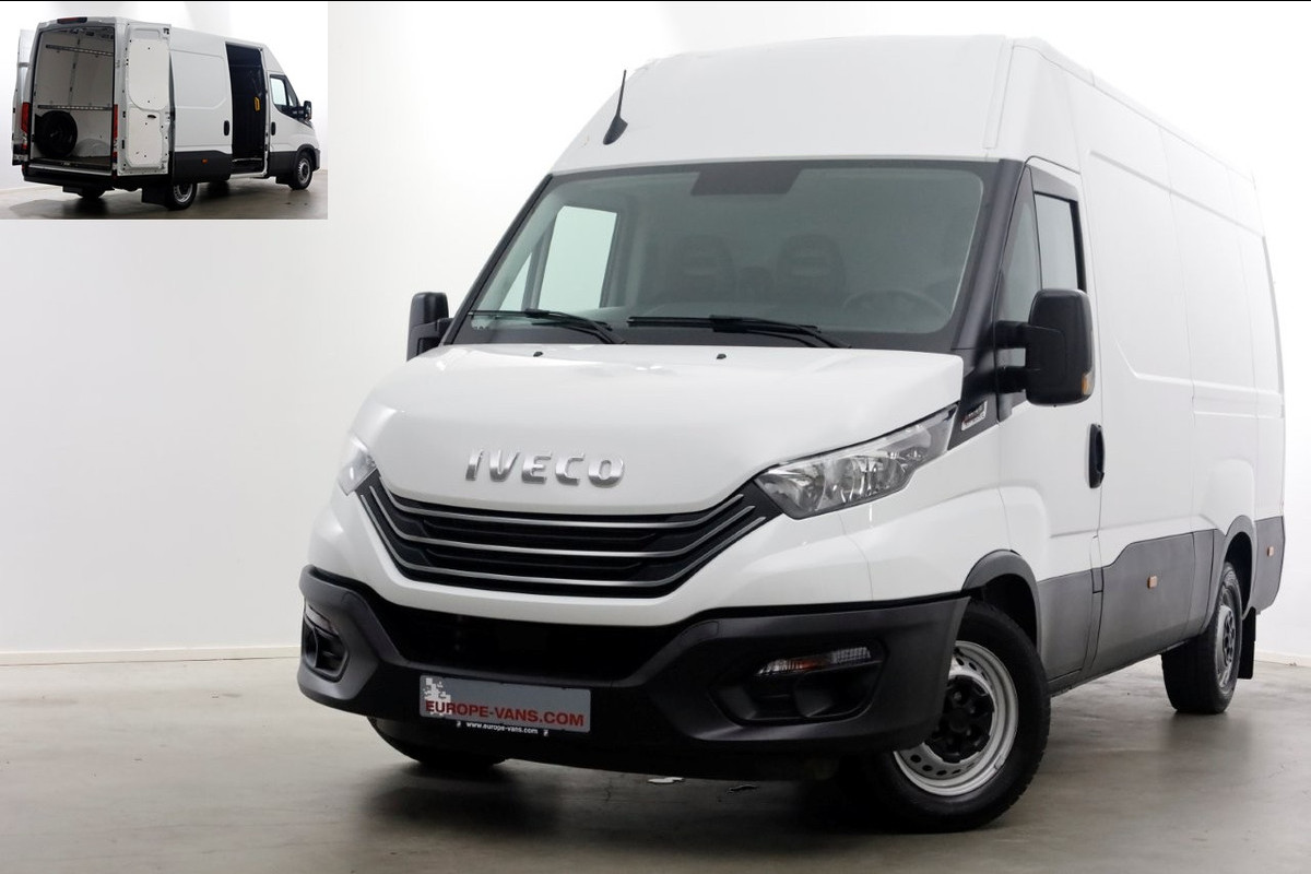Iveco Daily 35S21 3.0 210pk L2H2 HiMatic Automaat Navi/Camera Trekgewicht 3500kg 10-2023