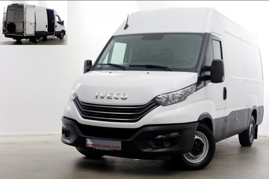 Iveco Daily 35S21 3.0 210pk L2H2 HiMatic Automaat Navi/Camera Trekgewicht 3500kg 10-2023
