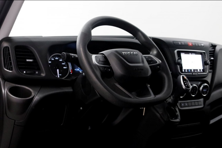 Iveco Daily 35S21 3.0 210pk L2H2 HiMatic Automaat Navi/Camera Trekgewicht 3500kg 10-2023