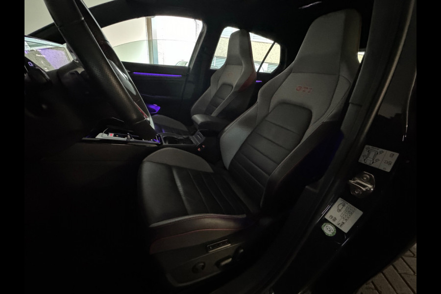 Volkswagen Golf 2.0 TSI GTI Clubsport Pano|HuD|Memory|IQ|Sfeer