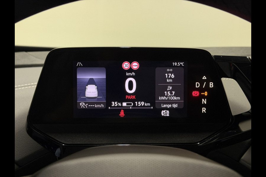 Volkswagen ID.5 Pro 77 kWh | Keyless | Matrix LED | Warmtepomp | Stoelen & stuur verwarmd