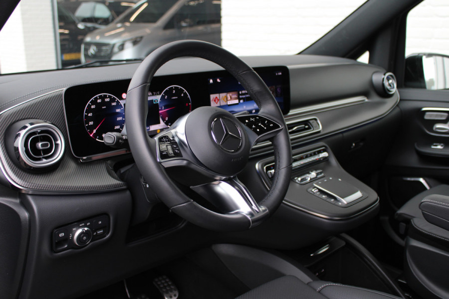 Mercedes-Benz V-Klasse 300d / DC / AMG / 4-Matic / Elec Stoelen / Luchtvering / Panorama / 360 Cam / Burmester / Vol Opties / NIEUWSTAAT