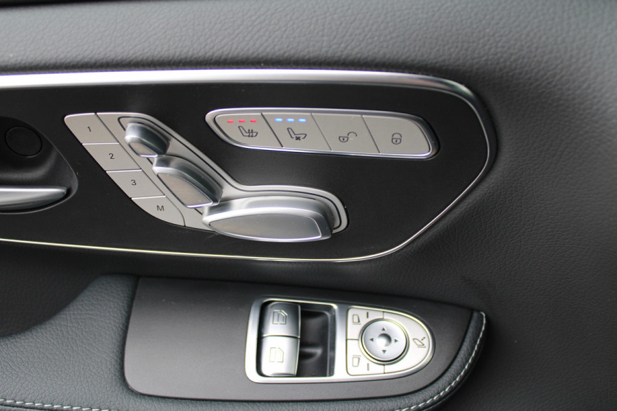 Mercedes-Benz V-Klasse 300d / DC / AMG / 4-Matic / Elec Stoelen / Luchtvering / Panorama / 360 Cam / Burmester / Vol Opties / NIEUWSTAAT