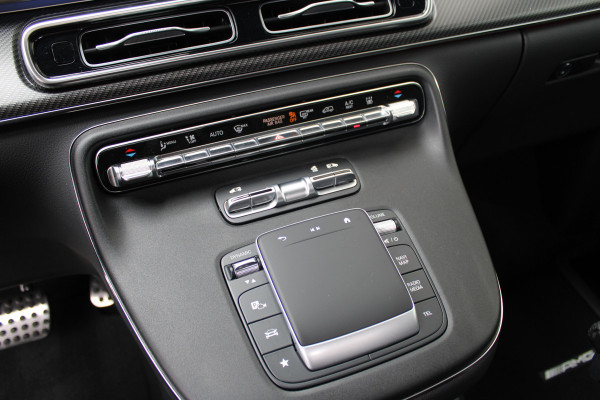 Mercedes-Benz V-Klasse 300d / DC / AMG / 4-Matic / Elec Stoelen / Luchtvering / Panorama / 360 Cam / Burmester / Vol Opties / NIEUWSTAAT