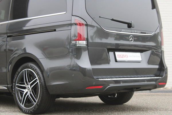 Mercedes-Benz V-Klasse 300d / DC / AMG / 4-Matic / Elec Stoelen / Luchtvering / Panorama / 360 Cam / Burmester / Vol Opties / NIEUWSTAAT