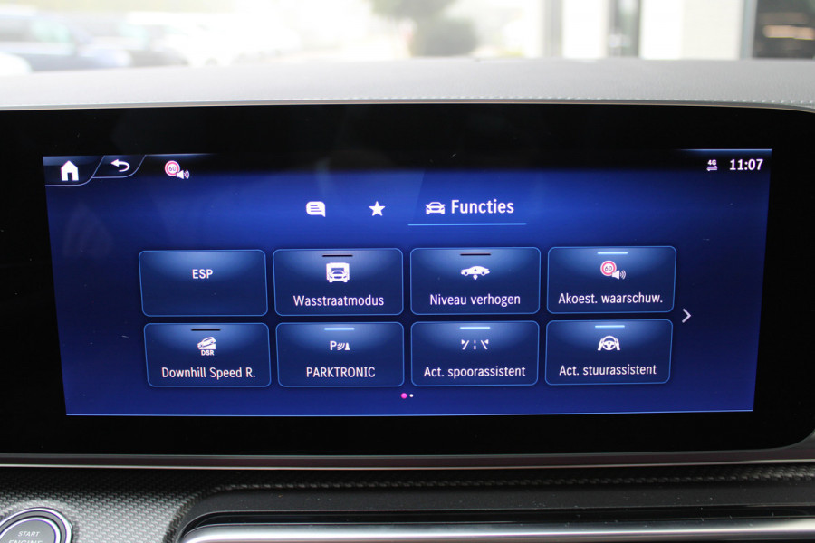 Mercedes-Benz V-Klasse 300d / DC / AMG / 4-Matic / Elec Stoelen / Luchtvering / Panorama / 360 Cam / Burmester / Vol Opties / NIEUWSTAAT