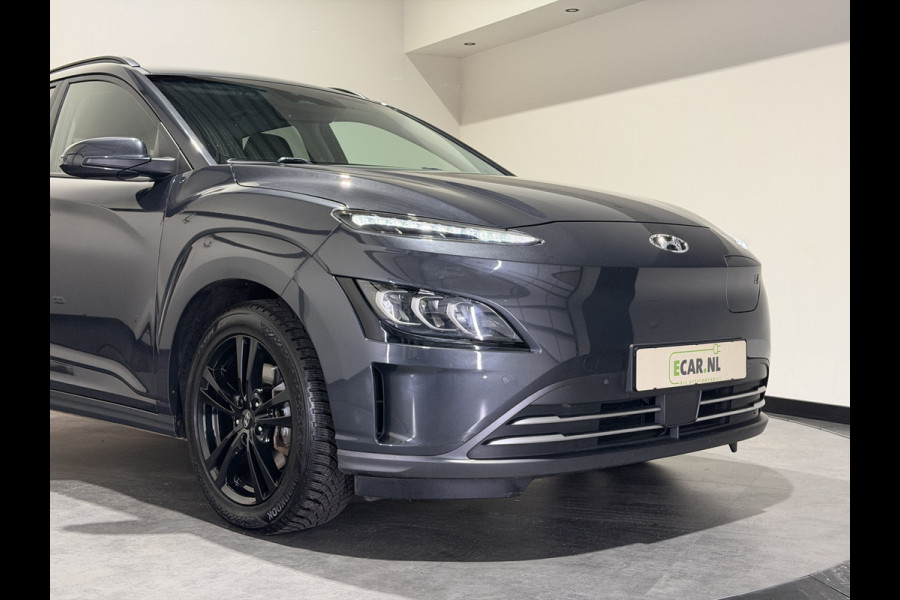Hyundai Kona EV Premium 64 kWh | Keyless | Elektrische stoelen | Stoelen & stuur verwarmd