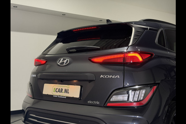 Hyundai Kona EV Premium 64 kWh | Keyless | Elektrische stoelen | Stoelen & stuur verwarmd