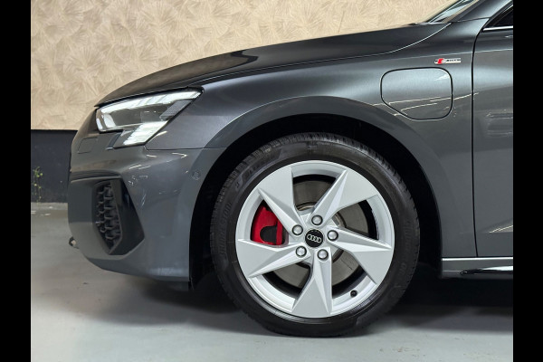 Audi A3 Sportback 45 TFSI e S edition Competition 3x S-line | Camera | Keyless | Trekhaak