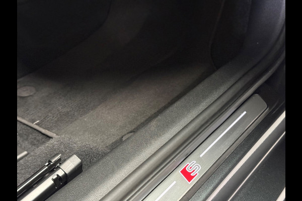 Audi A3 Sportback 45 TFSI e S edition Competition 3x S-line | Camera | Keyless | Trekhaak
