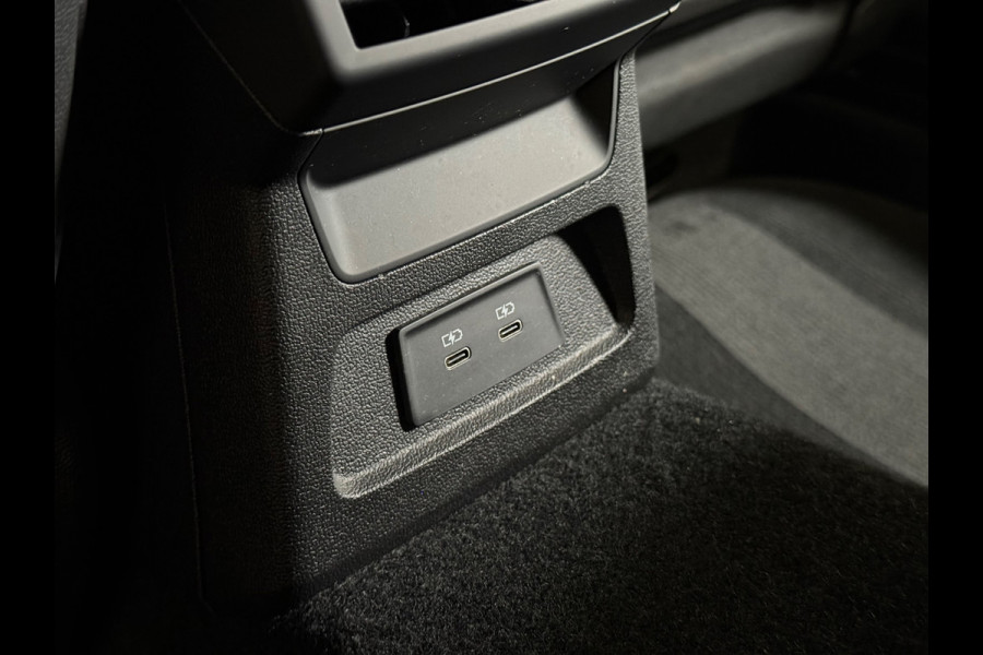 Audi A3 Sportback 45 TFSI e S edition Competition 3x S-line | Camera | Keyless | Trekhaak
