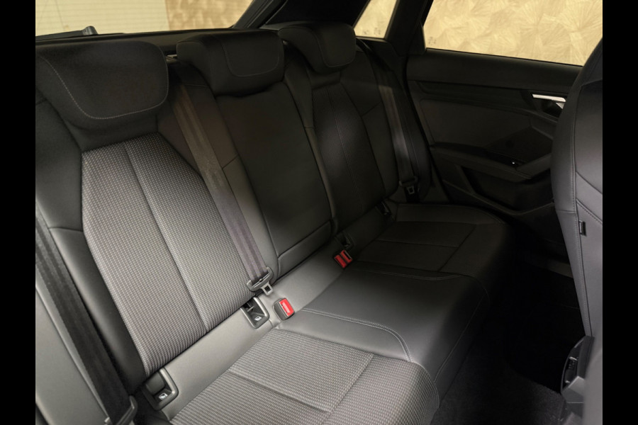 Audi A3 Sportback 45 TFSI e S edition Competition 3x S-line | Camera | Keyless | Trekhaak