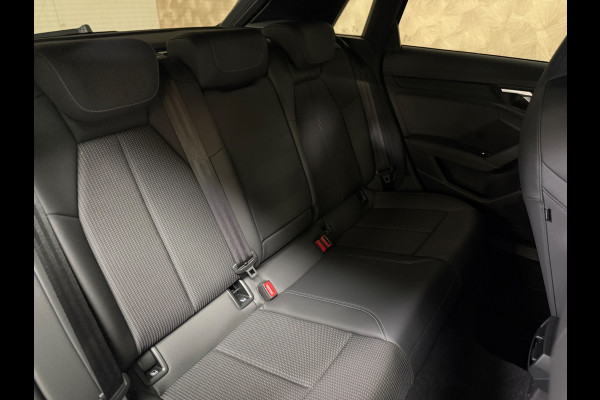 Audi A3 Sportback 45 TFSI e S edition Competition 3x S-line | Camera | Keyless | Trekhaak