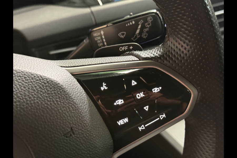 Volkswagen Golf 1.4 eHybrid GTE | Navi | PDC | Carplay | Sfeerverlichting