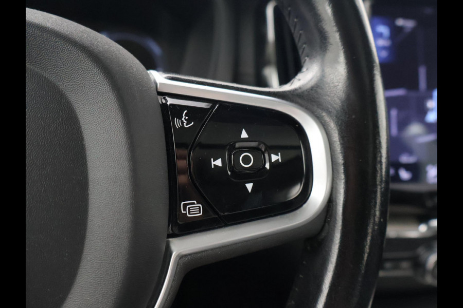 Volvo XC60 2.0 T8 TWIN ENGINE 390 PK AWD INSCRIPTION | TREKHAAK | PANORAMA | LEDER | 19 INCH