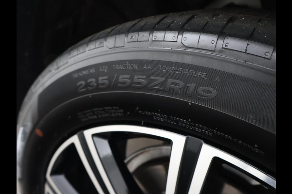 Volvo XC60 2.0 T8 TWIN ENGINE 390 PK AWD INSCRIPTION | TREKHAAK | PANORAMA | LEDER | 19 INCH