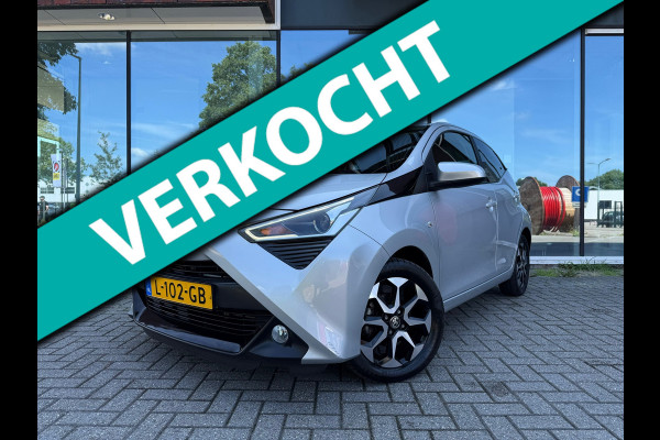 Toyota Aygo 1.0 VVT-i x-joy - Automaat - Climate - Trekhaak - Media - Org.NL