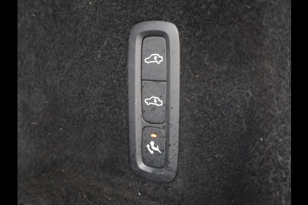 Volvo XC60 2.0 RECHARGE T8 390 PK AWD INSCRIPTION + LUCHTVERING | TREKHAAK | ADAPTIVE CRUISE | HEAD-UP