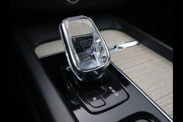 Volvo XC60 2.0 RECHARGE T8 390 PK AWD INSCRIPTION + LUCHTVERING | TREKHAAK | ADAPTIVE CRUISE | HEAD-UP