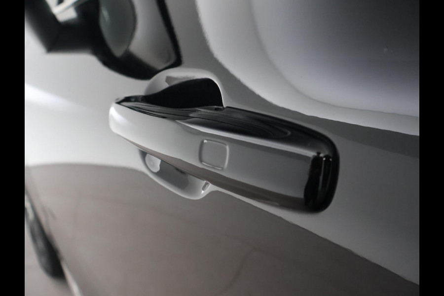 Volvo XC60 2.0 RECHARGE T8 390 PK AWD INSCRIPTION + LUCHTVERING | TREKHAAK | ADAPTIVE CRUISE | HEAD-UP