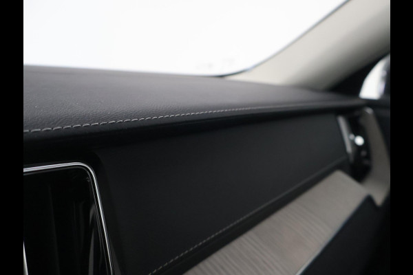 Volvo XC60 2.0 RECHARGE T8 390 PK AWD INSCRIPTION + LUCHTVERING | TREKHAAK | ADAPTIVE CRUISE | HEAD-UP