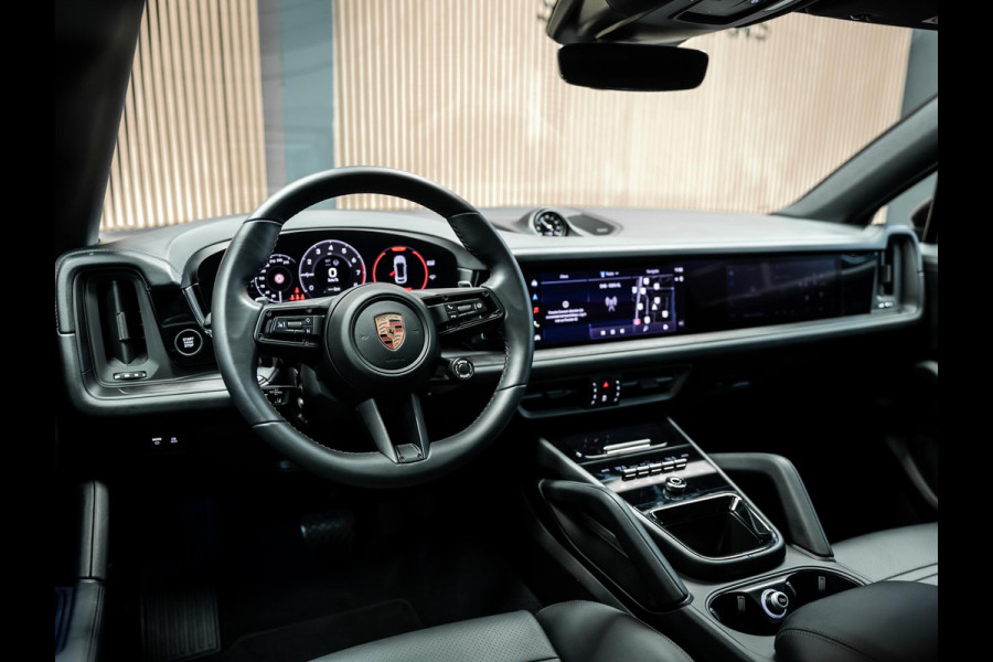 Porsche Cayenne Coupé 3.0 E-Hybrid Black Edition Prachtige Porsche Cayenne uitgevoerd met vele opties