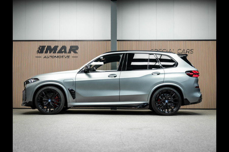 BMW X5 xDrive50e Super vol uitgevoerde X5 50e M-sport Frozengey, M-seats, B&W sound, Skylounge etc etc
