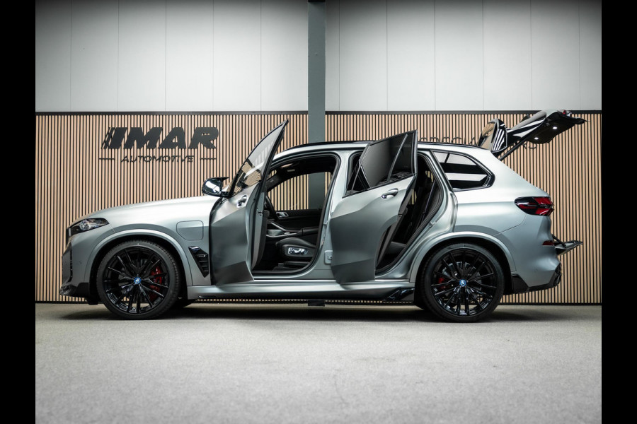 BMW X5 xDrive50e Super vol uitgevoerde X5 50e M-sport Frozengey, M-seats, B&W sound, Skylounge etc etc