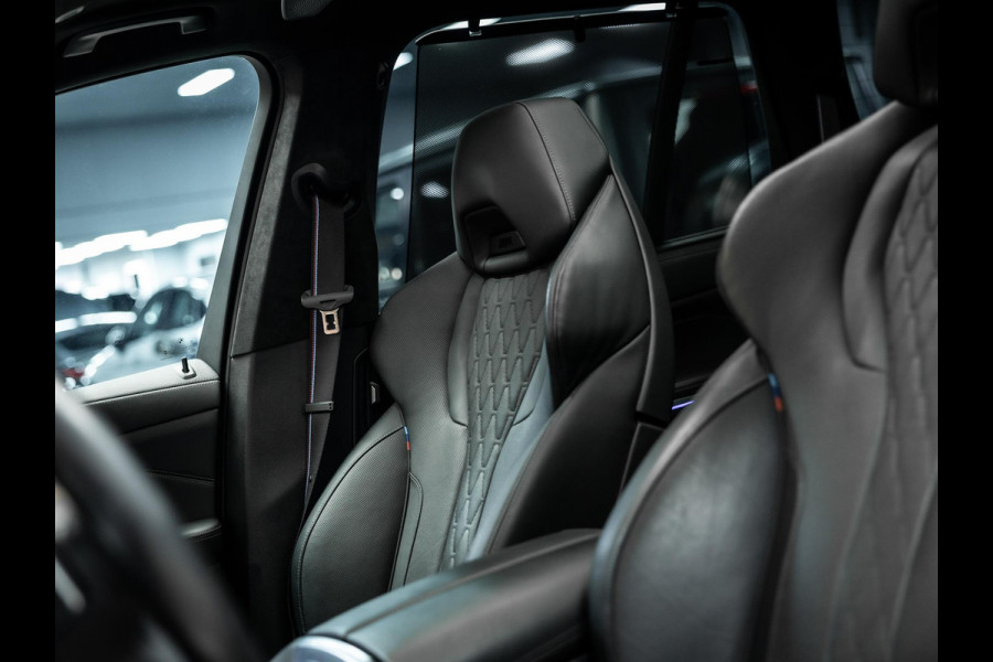 BMW X5 xDrive50e Super vol uitgevoerde X5 50e M-sport Frozengey, M-seats, B&W sound, Skylounge etc etc