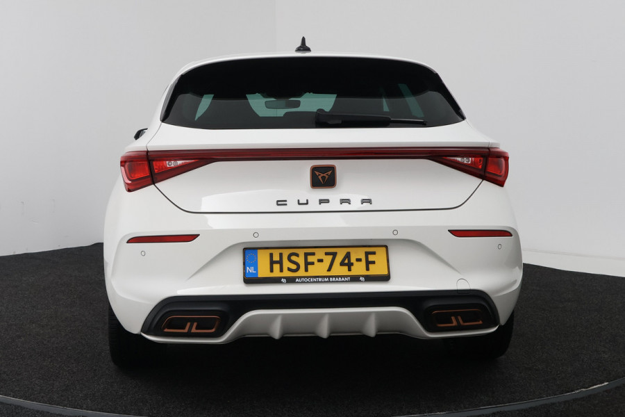CUPRA Leon 1.4 e-Hybrid VZ 245PK (STOELVERWARMING, STUURVERWARMING, CRUISE ADAPTIEF)