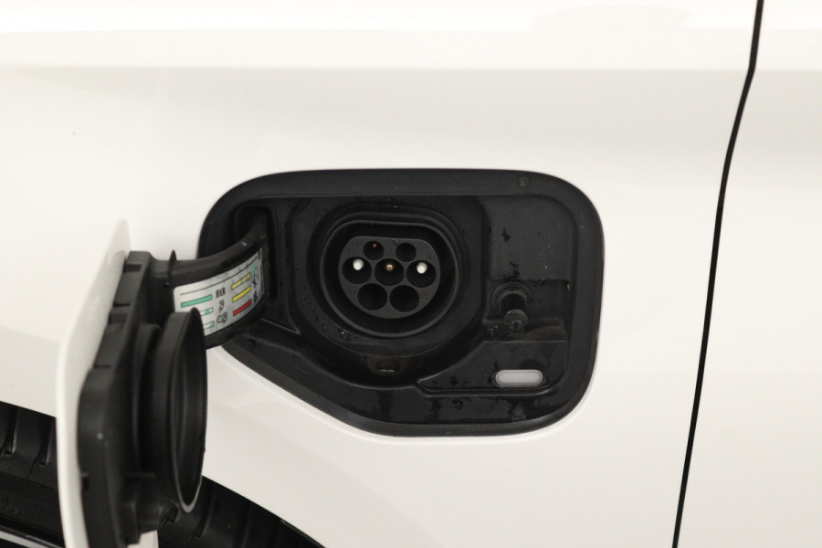 CUPRA Leon 1.4 e-Hybrid VZ 245PK (STOELVERWARMING, STUURVERWARMING, CRUISE ADAPTIEF)