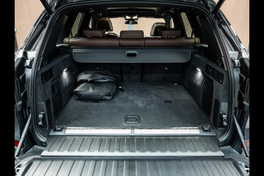 BMW X5 xDrive50e Prachtig uitgevoerde X5 50e Dravit Grau, spoiler pakket M-look Z.G.A.N