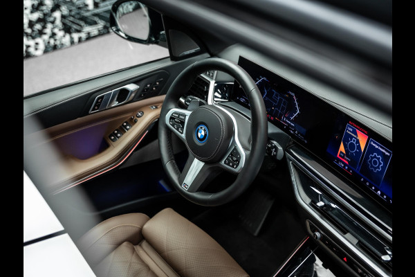 BMW X5 xDrive50e Prachtig uitgevoerde X5 50e Dravit Grau, spoiler pakket M-look Z.G.A.N