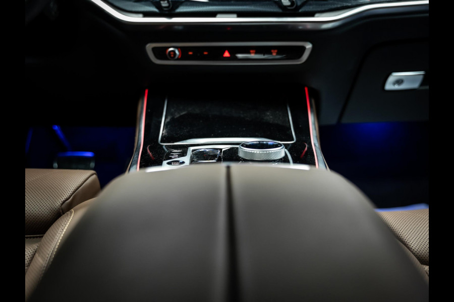 BMW X5 xDrive50e Prachtig uitgevoerde X5 50e Dravit Grau, spoiler pakket M-look Z.G.A.N