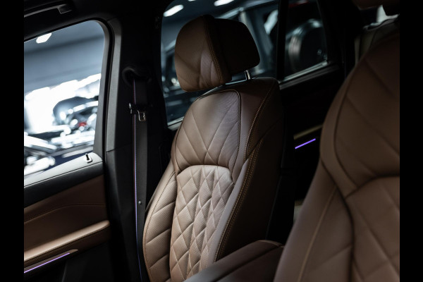 BMW X5 xDrive50e Prachtig uitgevoerde X5 50e Dravit Grau, spoiler pakket M-look Z.G.A.N