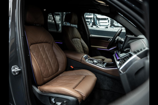 BMW X5 xDrive50e Prachtig uitgevoerde X5 50e Dravit Grau, spoiler pakket M-look Z.G.A.N